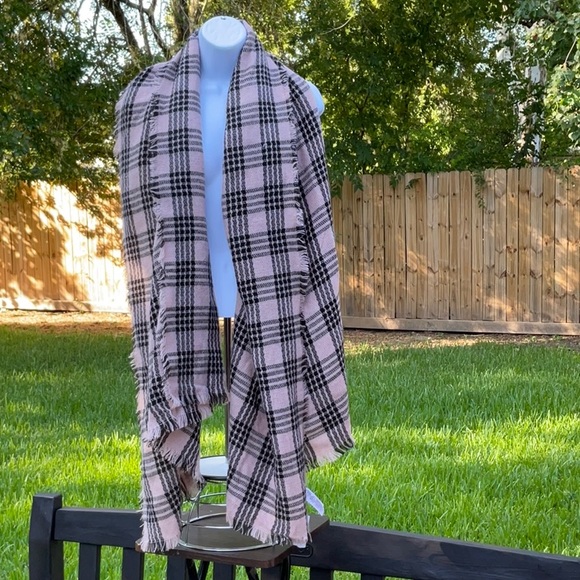 Old Navy Scarf Striped, One Size